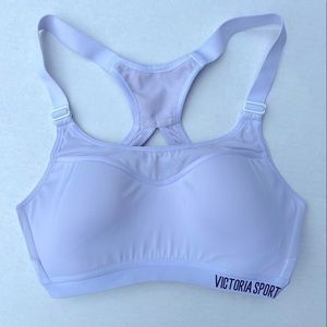 VICTORIA SPORT Light Push-Up sports bra. White. Size 32C